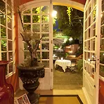 Le Yaca Hotel 5*