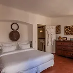 Hotel Le Yaca
