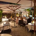 Le Yaca Hotel