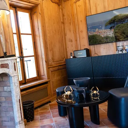 Otel Le Yaca
