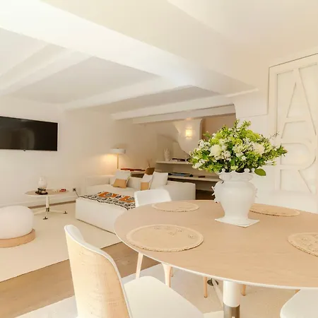 Hotel Le Yaca Saint-Tropez