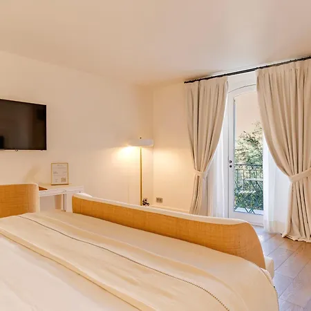 Le Yaca Hotel
