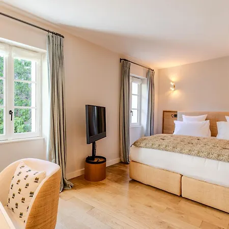 Hotel Le Yaca 5*