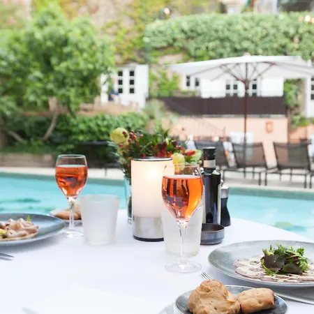 Le Yaca Hotel