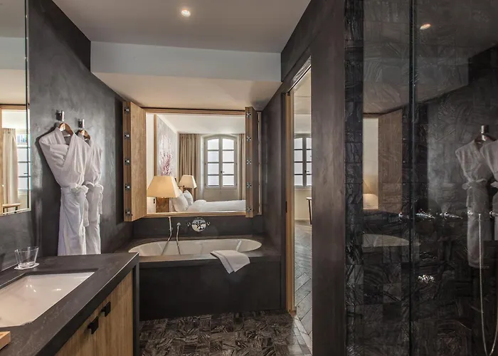 Le Yaca Saint Tropez