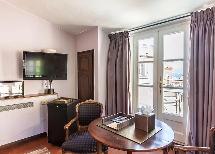 Le Yaca Saint Tropez