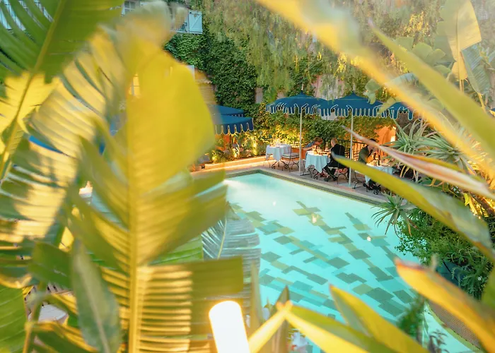 Готель Le Yaca 5*